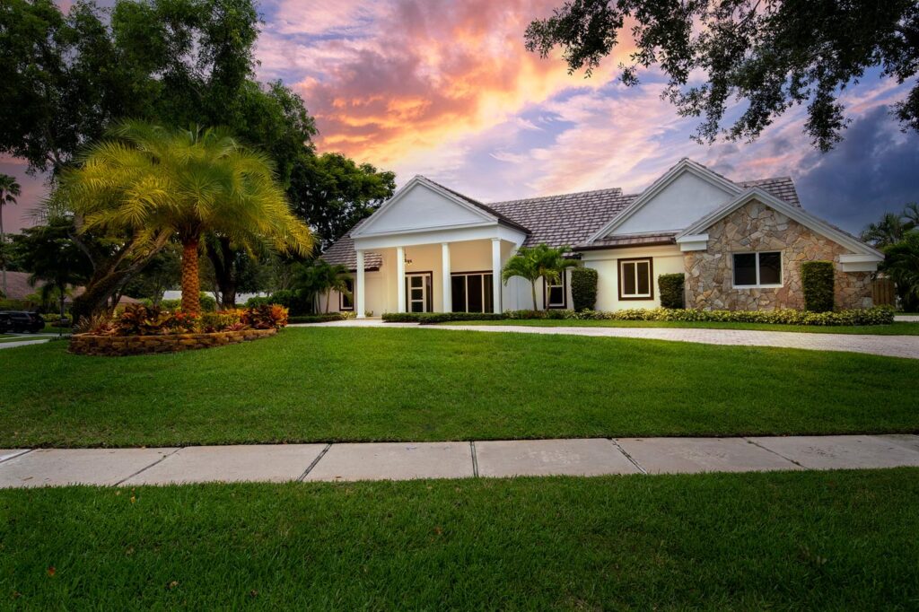 Twilight dusk real estate photoshoot, Fort Lauderdale, Florida